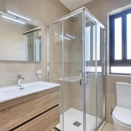 Appartamento New 2br In Prime Location By Sf Homes *
